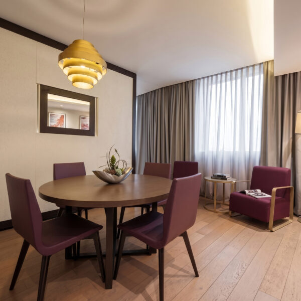 Hilton_7